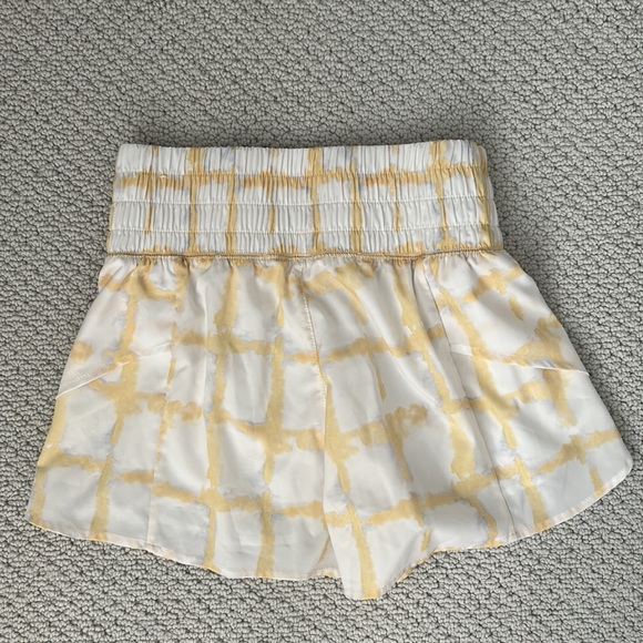 CALIA Athletic Shorts - Picture 2 of 3